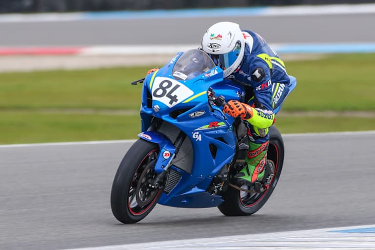 Prokop lernt die Suzuki kennen