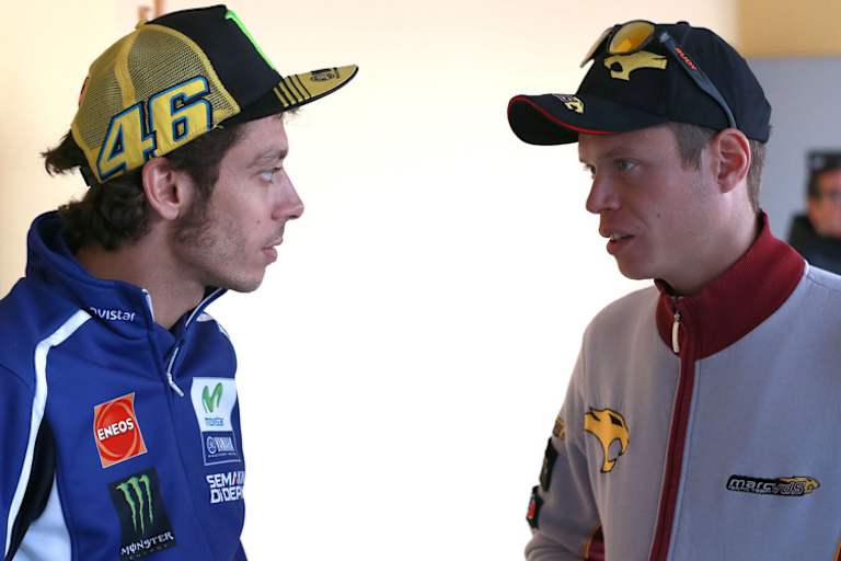 Der scheue Tito Rabat im Gespräch mit Rossi