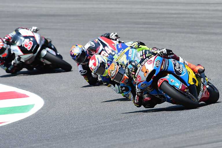 Das Moto2-Rennen in Mugello: Tito Rabat (1) führt vor Aegerter, Folger und Zarco (5)