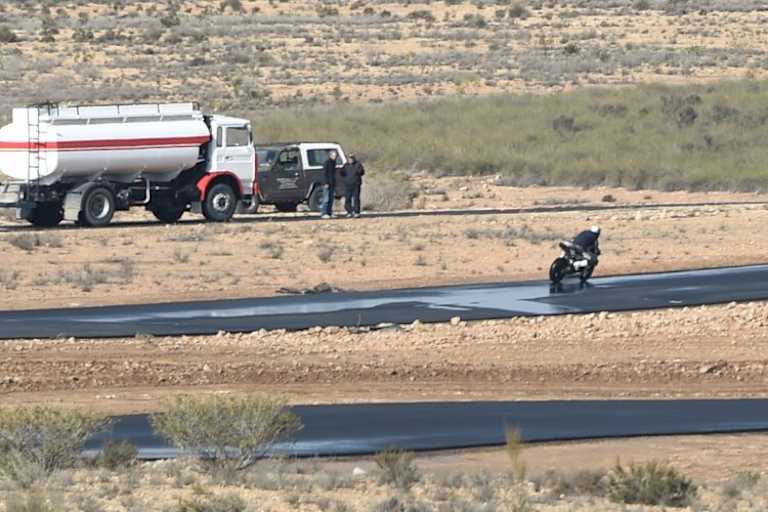 Von SPEEDWEEK.com auf die Bewässerung seiner neuen Trainingsstrecke angesprochen, wollte Rabat davon nichts mehr wissen.