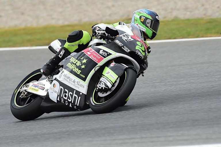 Der Schweizer Rookie steigert sich, aber er liegt in der Moto2-Klasse noch weit zurück