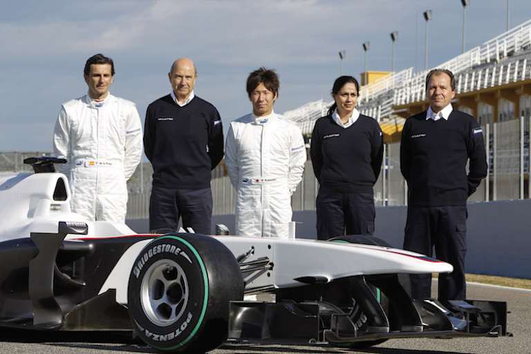 Rampf (ganz rechts) als Technikchef bei Sauber Anfang 2010