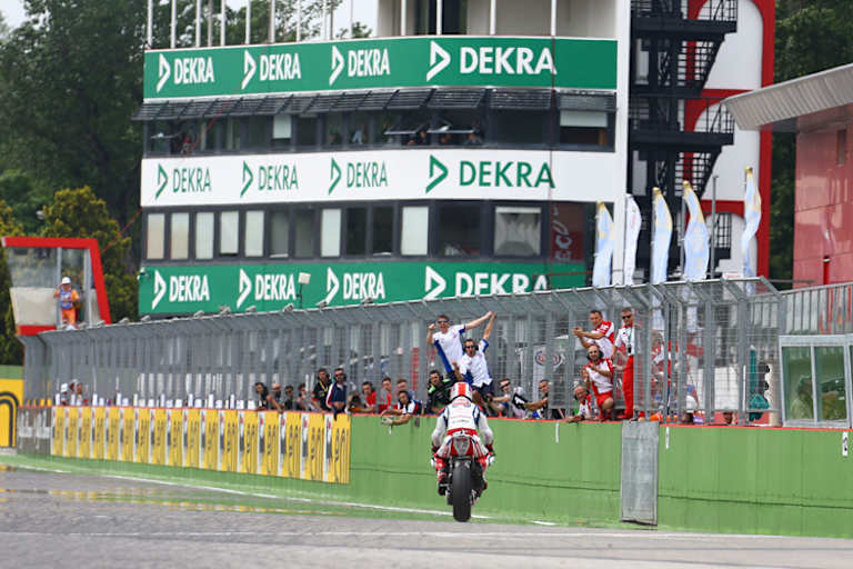 Jonathan Rea gewann beide Rennen in Imola souverän