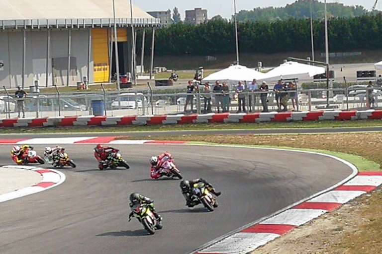 Adria Karting Raceway: Redding an 3. Stelle auf dem Minibike