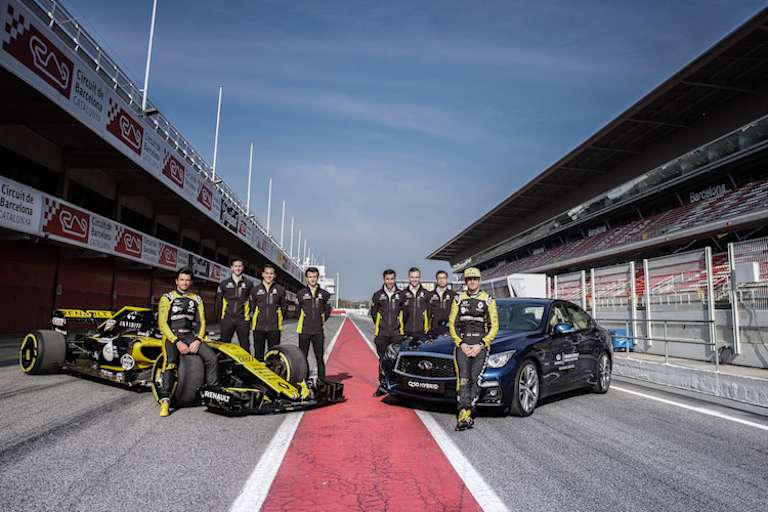 Renault und Infiniti suchen die hellsten Köpfe