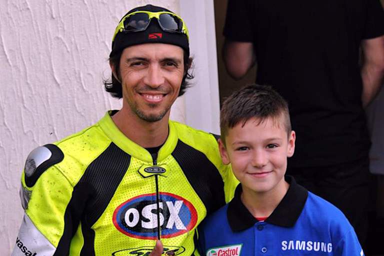 Rhalf Lo Turco mit einem seiner Fans