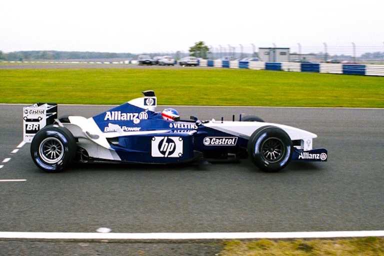 Richard Antinucci mit dem Williams-BMW 2002 in Silverstone