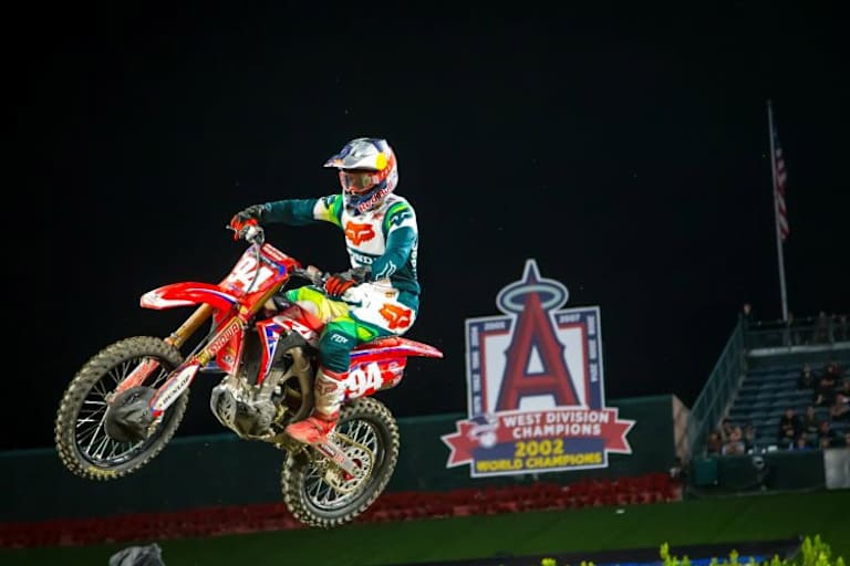 Ken Roczen stürzte im zweiten Lauf und verpasste das Podium