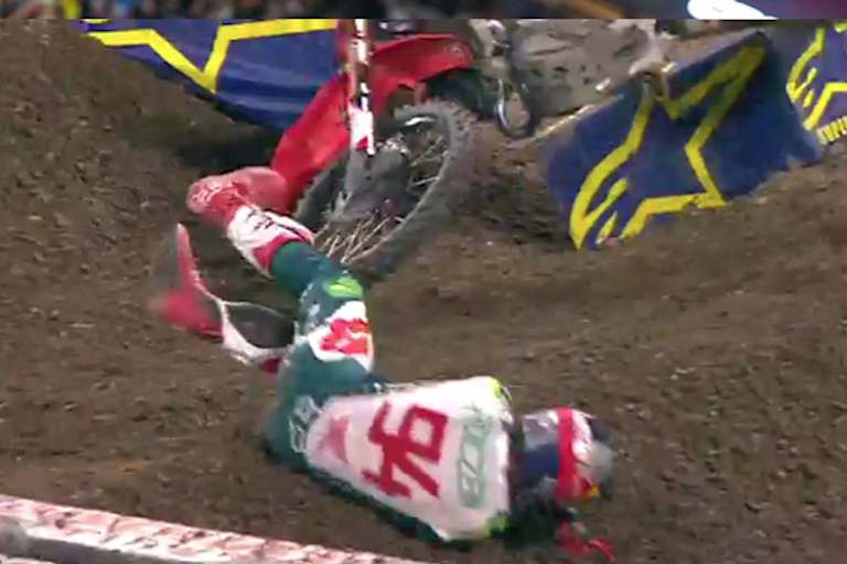 Ken Roczen stürzte im zweiten Rennen des Abends