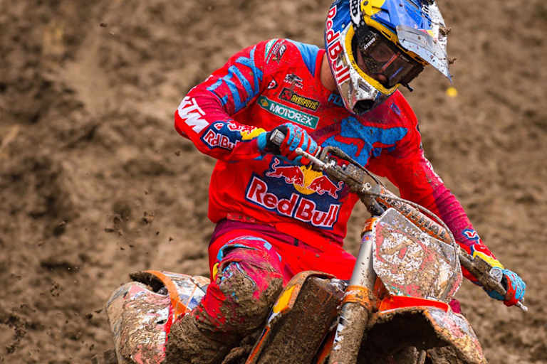 Ken Roczen gewinnt im Schlamm von Indiana