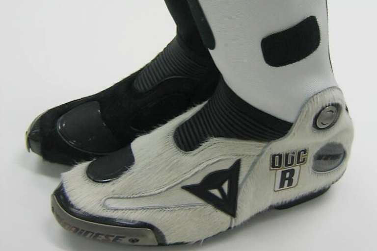 MotoGP-Test statt Après-Ski: Rossis Rennstiefel 2007 in Malaysia 