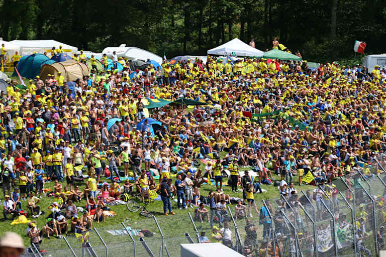 Die Farbe Gelb dominierte in Mugello