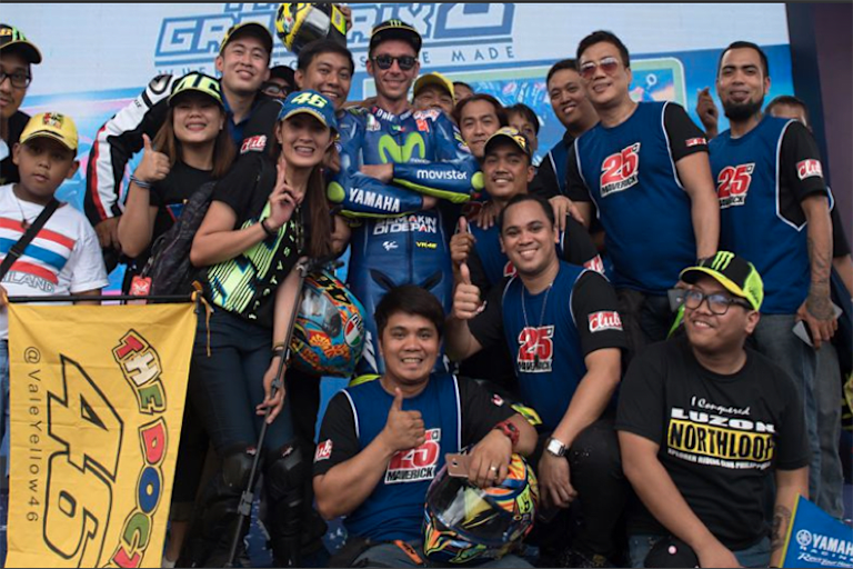 Valentino Rossi posierte fleißig mit seinen Fans