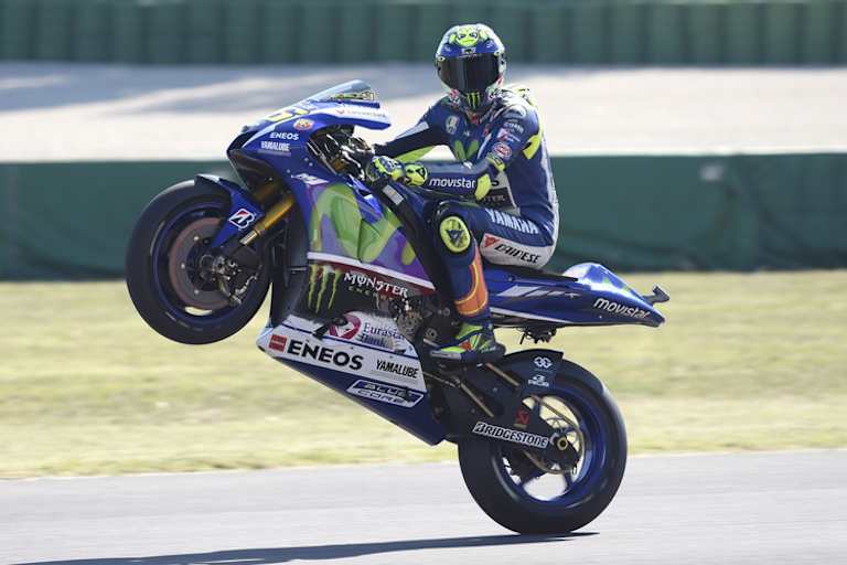 WM-Leader Valentino Rossi leistete sich in Misano den fünften und letzten frischen M1-Motor