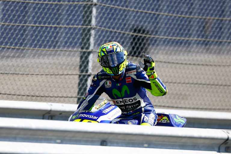 Valentino Rossi grüsst die Fans in Spielberg