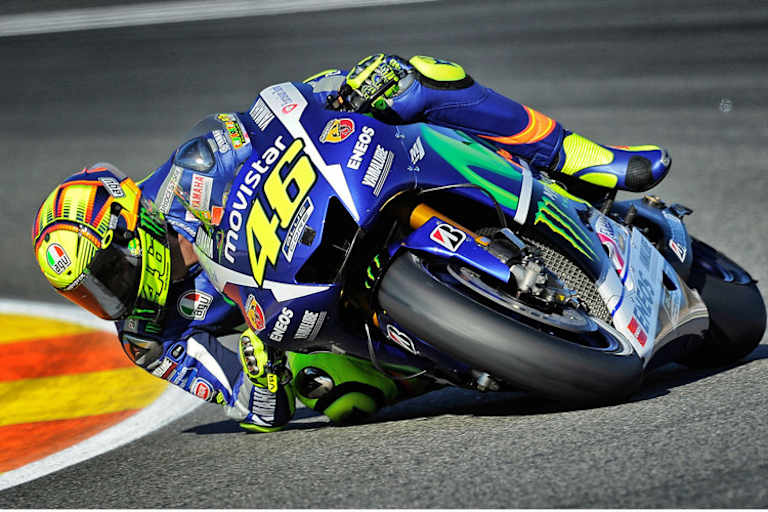 Valentino Rossi am Sonntag auf dem Weg zum vierten Platz: Schräglagen in Vollendung