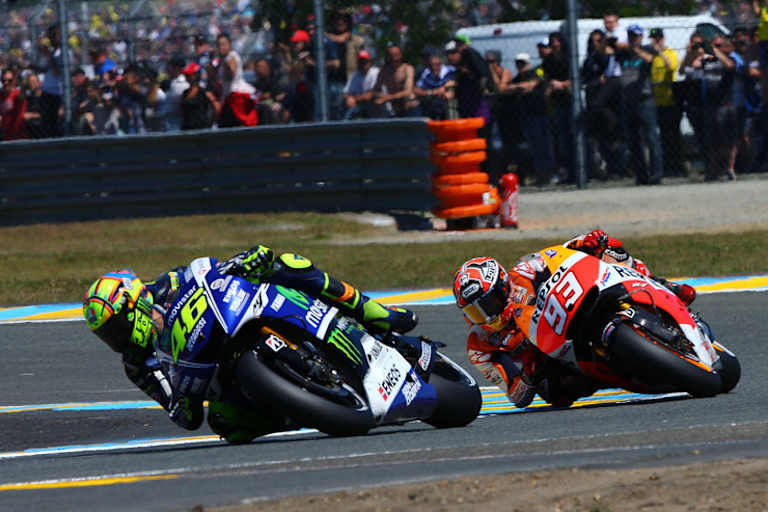 Wer hat 2015 die Nae vorne? Rossi oder Márquez?