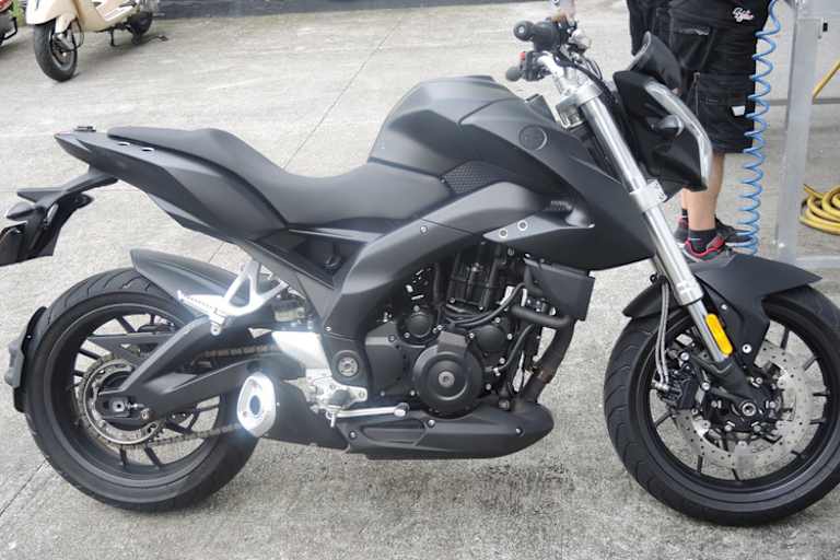 Erstmals wird in Malaysia ein Zweirad mit mehr als 160 ccm gebaut: die i-moto