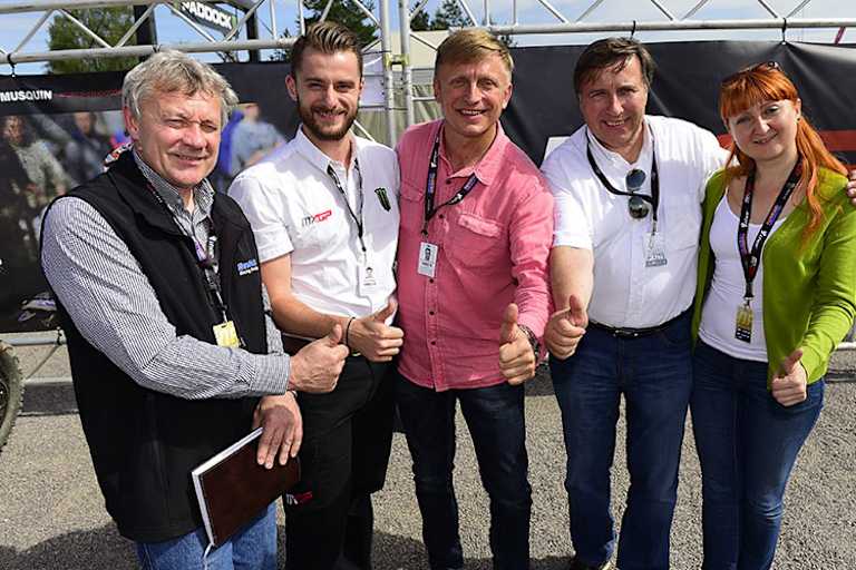 Die russische Delegation in Finnland bei Youthstream und FIM zu Gast