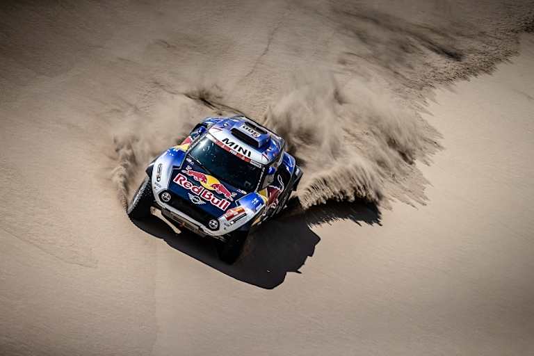 Carlos Sainz erneut Tagesdritter