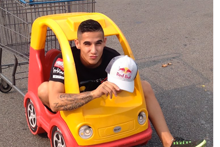 Luis Salom war für jeden Spaß zu haben, wie Brad Binder mit diesem Foto bewies