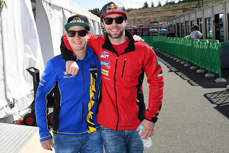 Unzertrennlich: Marcel Schrötter und Jonas Folger trainieren auch während ihrer Aufenthalte in Deutschland gemeinsam