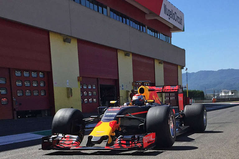 Für den Test wurde ein RB11 von 2015 angepasst 