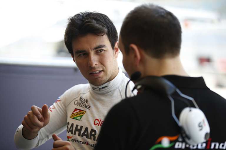 Der Mexikaner erklärt das Handling seines Autos