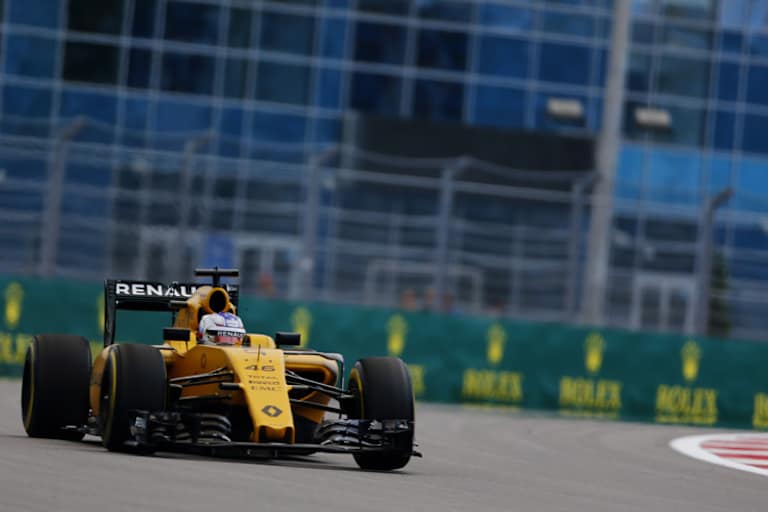 Sirotkin beim ersten Einsatz für Renault in Sotschi