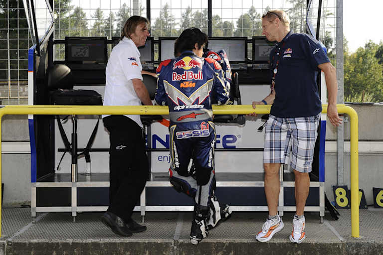 2010 in Brünn: Auinger, Sissis und Ex-Weltmeister Kevin Schwantz