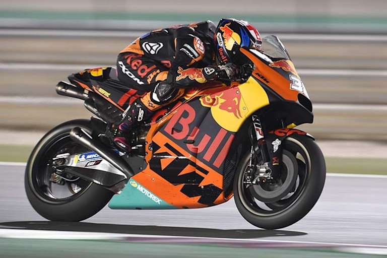 Bradley Smith auf der KTM RC16: Platz 19 beim Saisonstart 