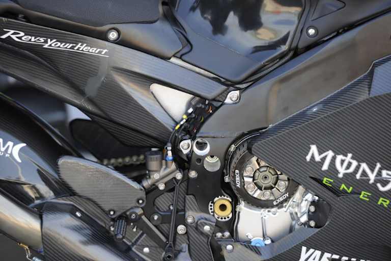 Testen Smith und Espargaró das Seamless-Getriebe schon in Sepang?