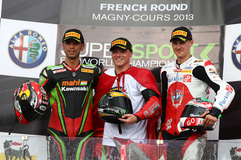 In Magny-Cours fuhr Christian Iddon (re.) erstmals aufs Podest
