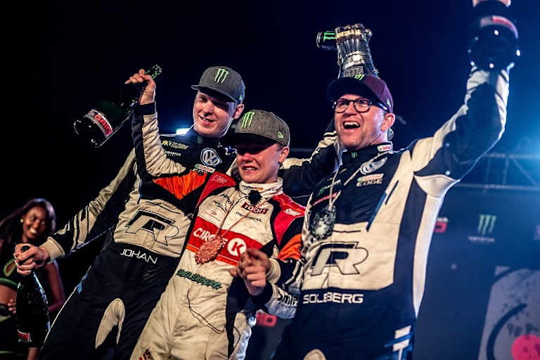 Johan Kristoffersson, Oliver Solberg neben Vater Petter Solberg (vlnr)