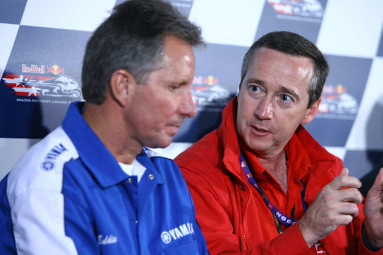 Freddie Spencer (rechts neben Eddie Lawson) kommt nach Schwanenstadt