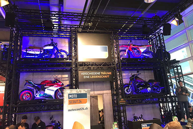 Der Stand von Sponsor «MotoScout24» auf der Swiss Moto in Zürich