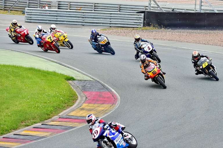 Runde 1: Spencer vor McCoy, McWilliams, van den Goorbergh, Schmassmann, Gardner, Waldmann und Chili