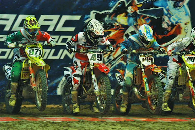 Start zur SX1-Action: Dennis Ullrich (149), Gavin Faith (49) und Fabien Izoird (871) preschen los