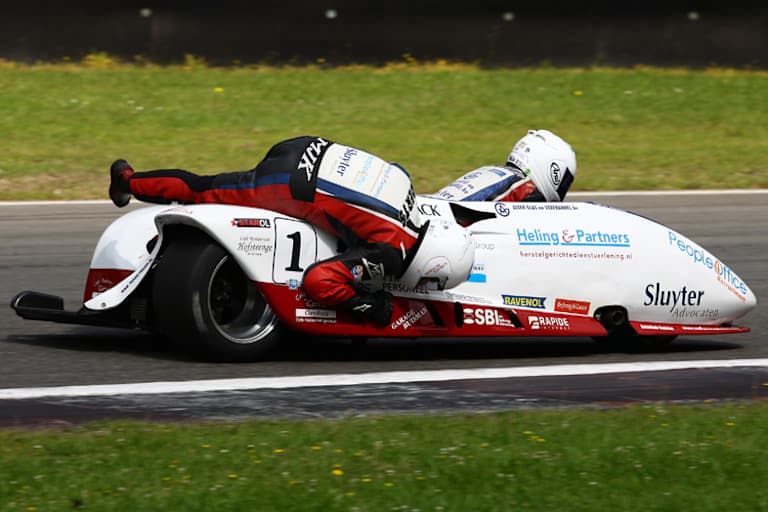 Geert Koerts im Boot von Bennie Streuer