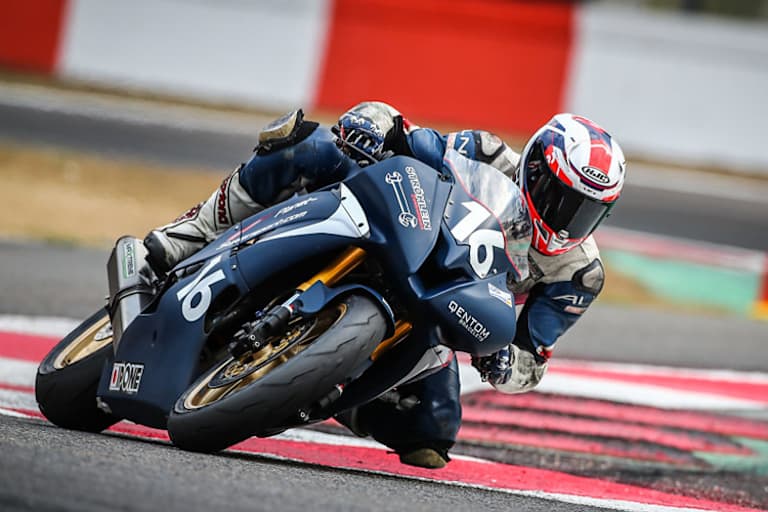 Neues Fahrwerk an Ströhleins Yamaha