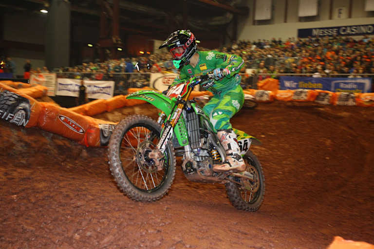 In den Klassen SX1 und SX2 wird um den Supercross-Cup gefahren