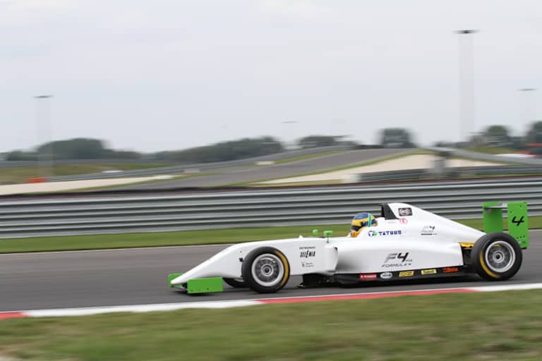 Der Tatuus-Renner ist schon in der italienischen Formel-4-Meisterschaft im Einsatz