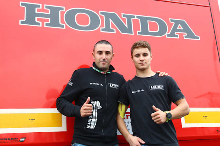 Baiocco mit Jan Halbich (v.li.)