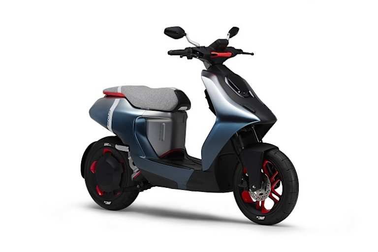 Yamaha E02: Futuristisch designter Roller, der einem Fahrzeug mit 50 ccm entspricht 