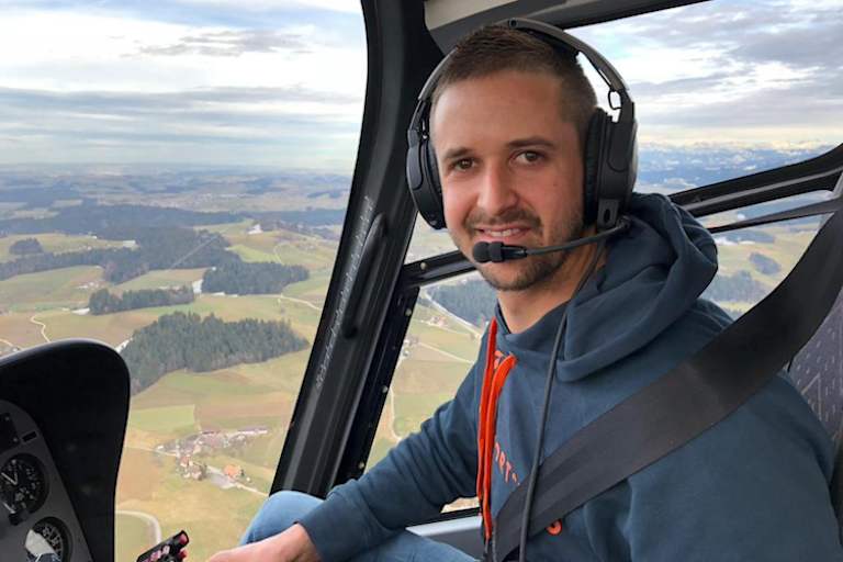 Den nötigen Flugschein hat er längst in der Tasche