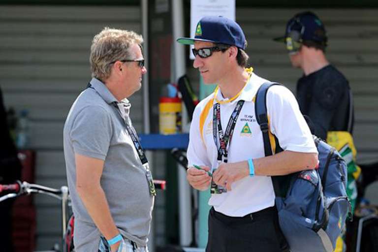 Australiens Teammanager Mark Lemon (re.) mit Tony Briggs