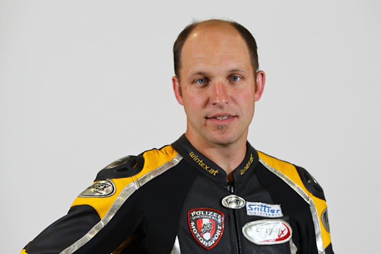 Stefan Trautner trägt jetzt einen Fixateur