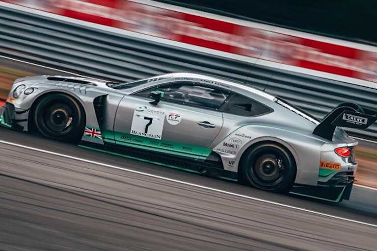 Schon auf Rang zwei vor gekommen: Der  Bentley Continental GT3 von Jordan Pepper, Steven Kane und Jules Gounon