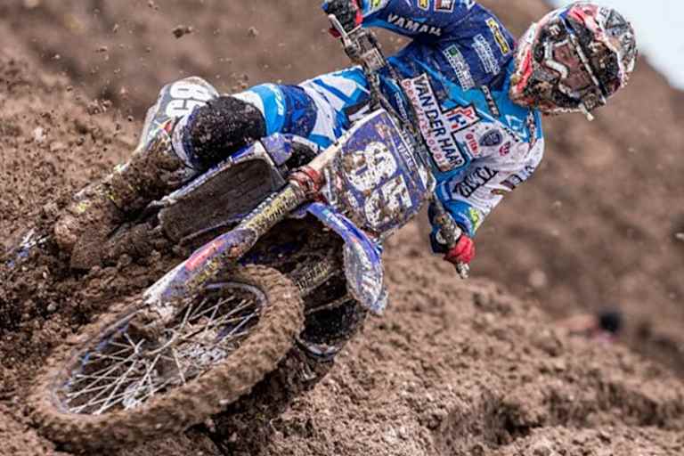 Nancy van de Ven gewann die Schlammschlacht von Indonesien