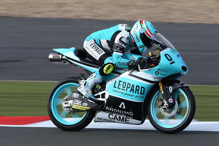 Für die Moto3-Honda ist der Körperbau von Vazquez ideal